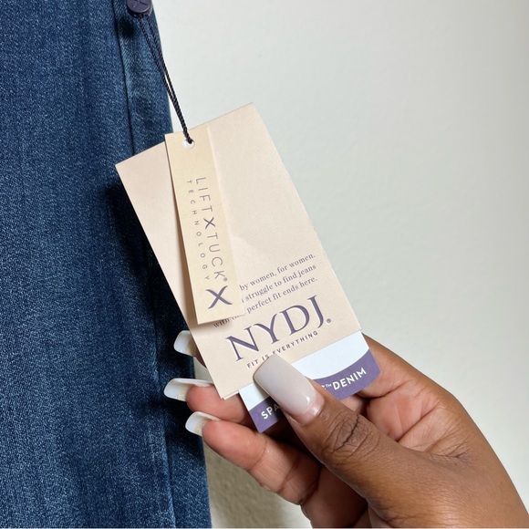 NEW NYDJ Women Spanspring  Pull-On Slim Bootcut Pants Medium Jeans Decker Stretc - Picture 6 of 10